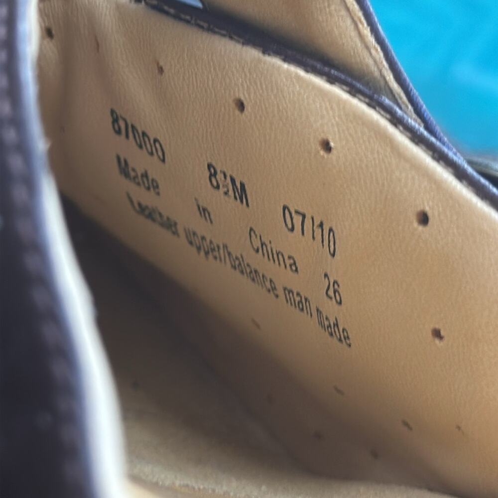 Clarks Structured Brown Leather Stitched Floral E… - image 3